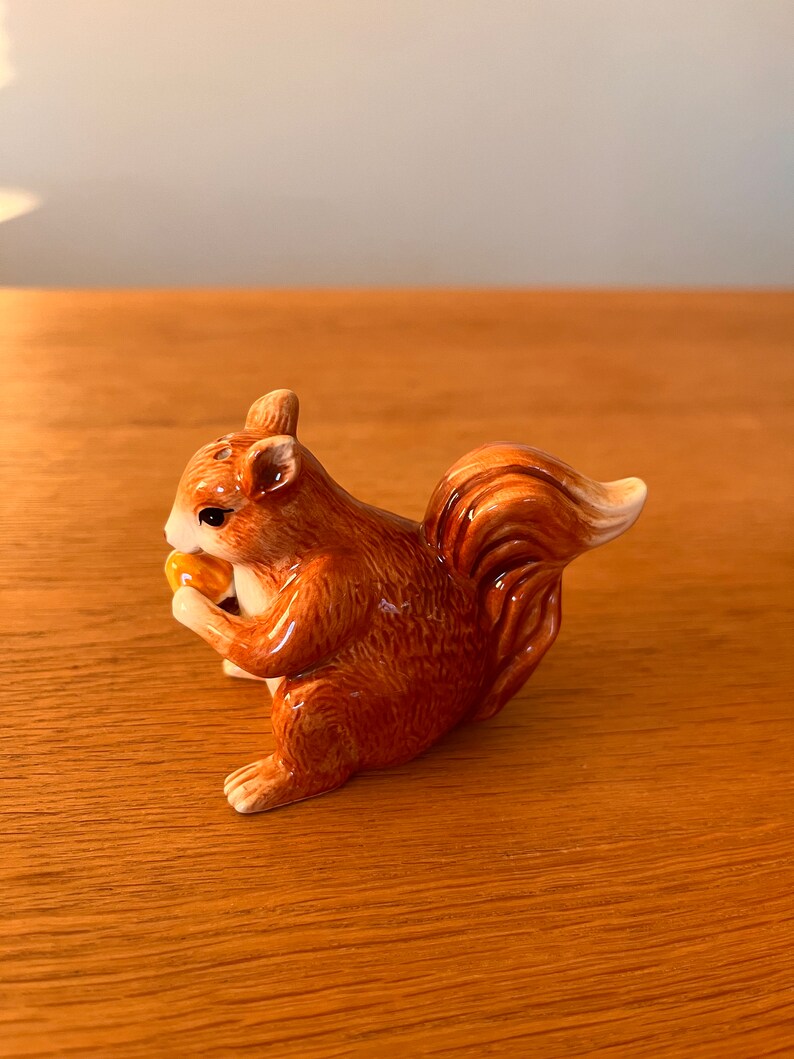 Vintage Squirrel Salt and Pepper Shakers Ceramic Chipmunk Shakers Squirrel W Nuts Woodland Table