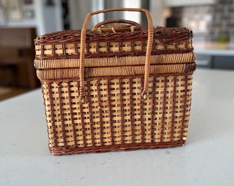 Vintage Wicker Picnic Basket, Woven Square Picnic Box, Mid Century, Country Farmhouse, Rustic Home Decor