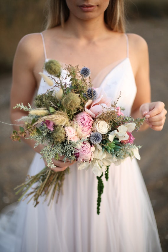 Dusty Rose Peony Brautstrauß: Boho Trockenblumen Hochzeit