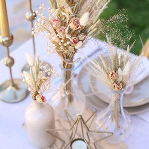 Vaso di fiori color salmone, centrotavola, piccolo vaso di fiori, fiori da matrimonio, decorazioni per matrimonio boho, composizioni floreali, decorazioni per matrimonio, decorazioni boho