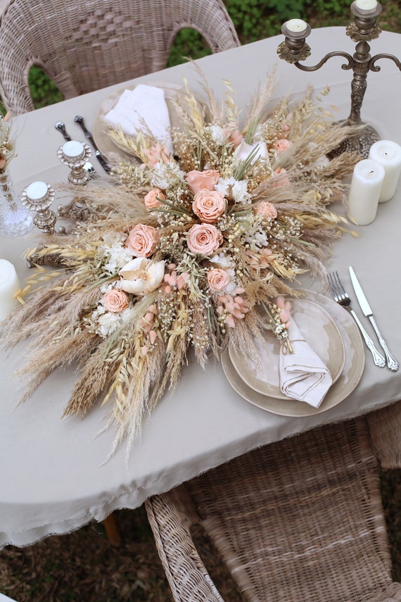 Lachs & Creme Hochzeit Tischblumen Herzstück: Boho Brautdekor