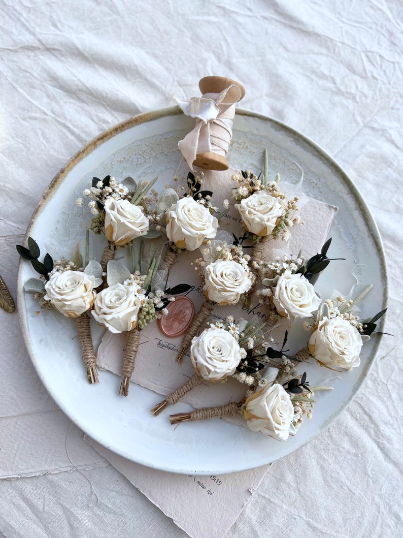 White Boutonnière, %100 Dried Boutonniere, Preserved Rose, Ivory Boutonnière, Boutonniere, Groom Boutonniere, Boho Boutonniere, Buttonhole image 1