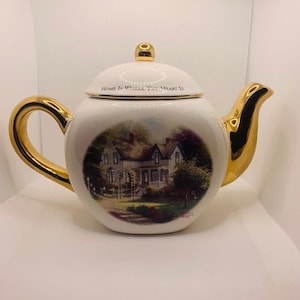 Thomas Kinkade Tea Pot - Home is where the Heart is