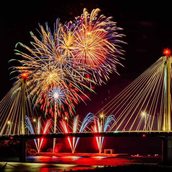 Alton Illinois Skyline, Alton Clark Bridge, Alton Fireworks, get a 3 panel print now