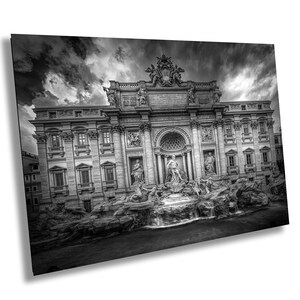 Rome Print, Trevi Fountain. Photograph of the Trevi Fountain in Black and White