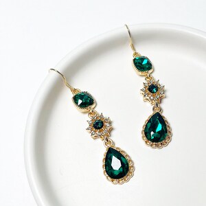 Emerald Green Dangle Earrings, Wedding Green Earrings,14K Gold Drop Earrings, Christmas Gift, Gift for her,Mother&#39;s Day Gift
