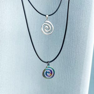 Het leven is vreemd geïnspireerde werveling ketting choker, chloe Price Max Caulfield cosplay ketting, Y2K ketting, spiraal ketting, kerstcadeau