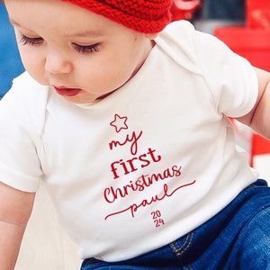 Meu primeiro Natal 2024 / Meu primeiro body bebê de Natal com árvore de Natal e estrela que personalizei com nome I Roupa de Natal bebê