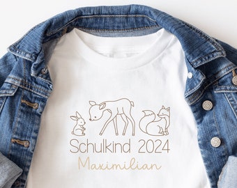 weißes T-Shirt „Schulkind 2024“ mit Waldtieren I Hase Reh Fuchs I Geschenk zur Einschulung I personalisiert mit Name I erster Schultag