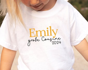 weißes T-Shirt oder Langarm Shirt "große Cousine 2024" oder Wunschtext I personalisiert mit Namen I Verkündung zweites Kind I Geschenk