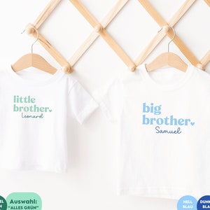 T-shirt con il testo desiderato, ad esempio mama est. 2024 o papa Posso combinarla con un outfit per la famiglia Servizio fotografico partner look Regalo per la festa del papà immagine 4