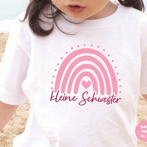 weißes T-Shirt oder Baby Body große Schwester 2024 boho Regenbogen I Verkündung zweites Kind I Geschenk Geschwister Geburt Bild 4