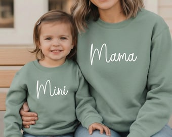 Mama Mini Partnerlook Sweatshirt grün personalisiert mit Wunschtext I kombinierbar zu Mutter Kind Outfit I Muttertag Geschenk