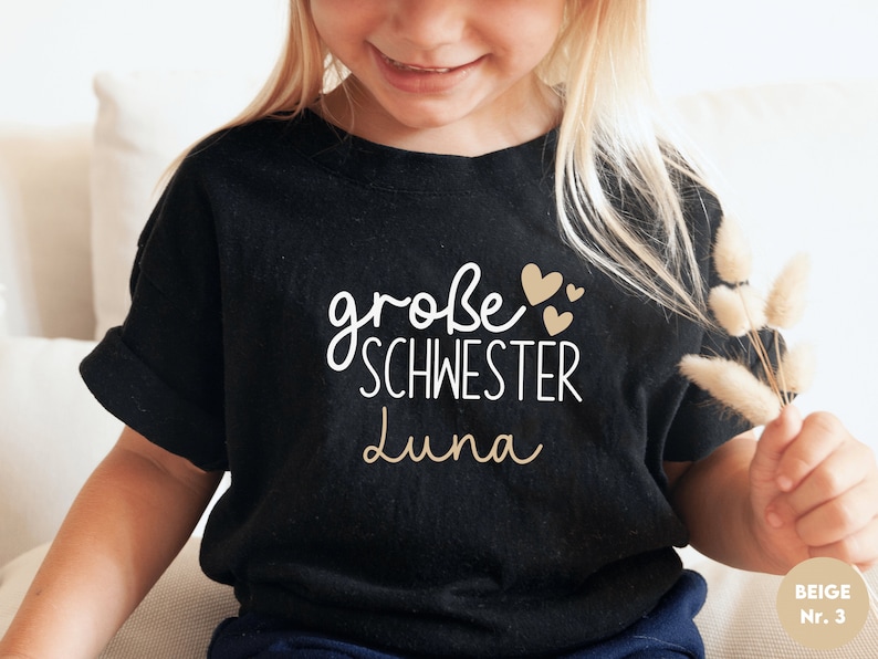 schwarzes T-Shirt oder Baby Body große Cousine 2024 / große Schwester 2024 mit Herzen I Schwangerschaftsverkündung Bild 2