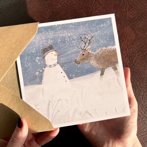 Carte d'art de scène de neige d'hiver de cerf et de bonhomme de neige pour la grand-mère grand-père petit-fils petite-fille petit-enfant à Noël ou pour l'écriture de lettre d'hiver