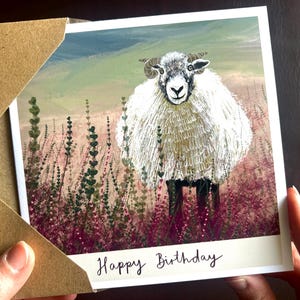 Carte d'anniversaire de luxe art Swaledale Ram pour lui avec impression paysage campagne Yorkshire Dales pour randonneur amoureux des animaux ou promeneur