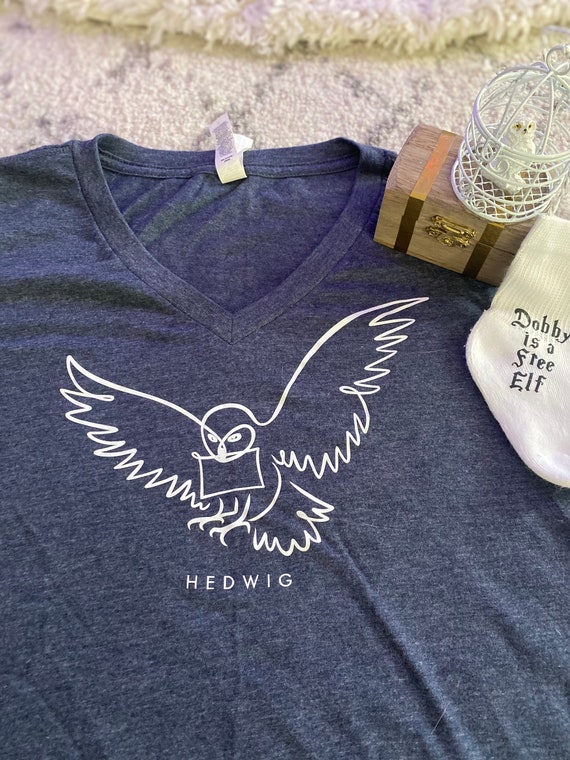 Hedwig T-shirt - Etsy