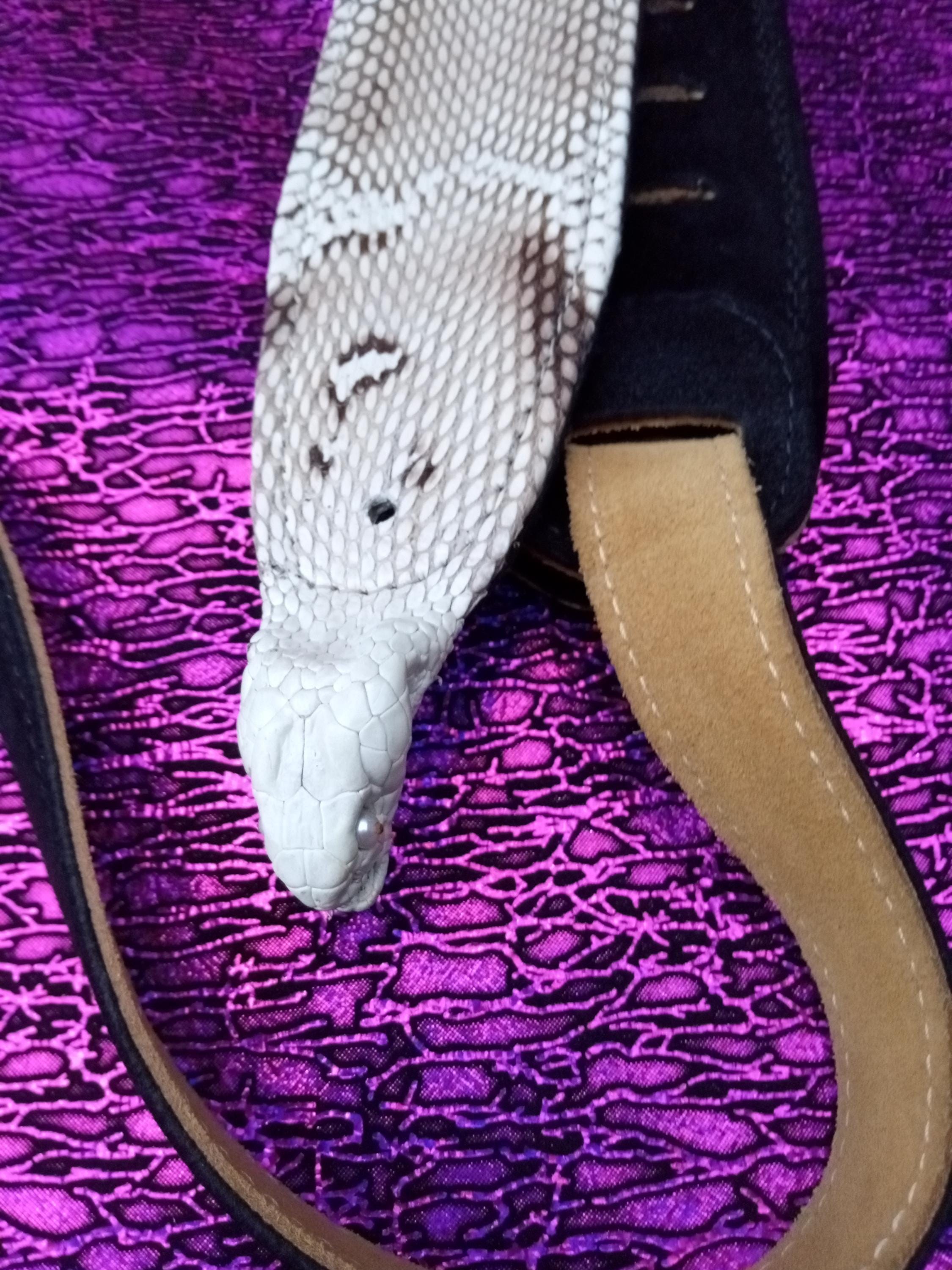 Genuine cobra Full snake Guitar strap