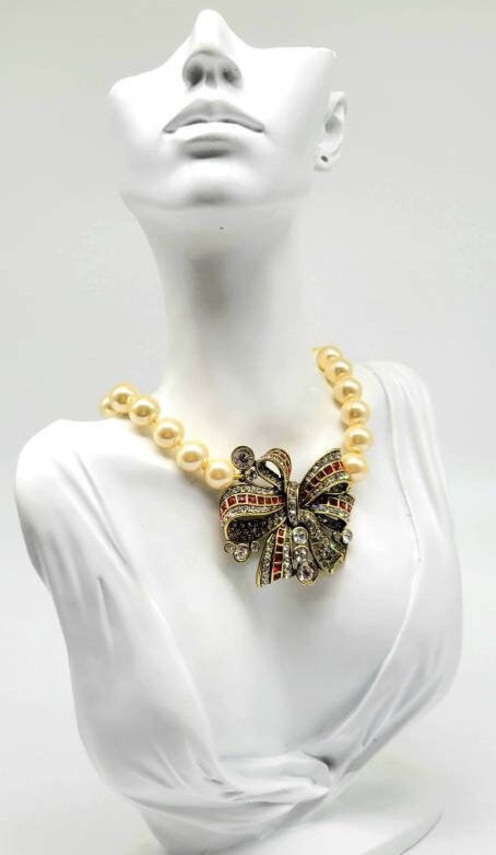 Amethyst Pearl Bow Necklace