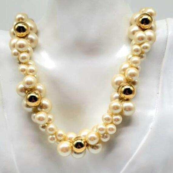 Trifari Pearl Necklace, Pearl Twist Necklace, Pea… - image 3