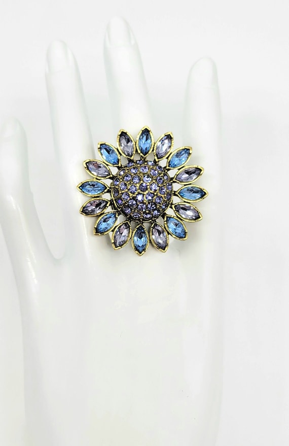 Big Flower Ring, Flower Statement Ring, Flower Co… - image 4