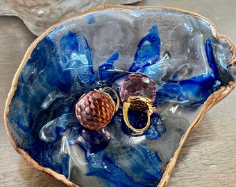 Oyster Shell Jewelry Tye Dye Trinket Ring Catchall Dish |Coastal Contemporary Beach Decor|Great BFF, Hostess, Gamer, Guy, or Thank You Gift!