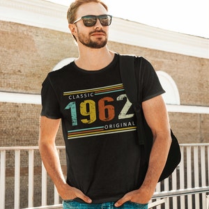 Classic of 1962 Shirt – 63th Birthday Gift for Men – Vintage 1962 T-Shirt – Retro Mens Tee – Original Since 1962