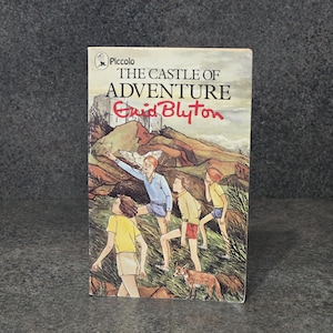 The Castle Adventure Enid Blyton Vintage 1979 Piccolo UK Paperback