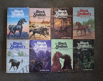 El caballo negro de Walter Farley, colección vintage de trece libros de bolsillo