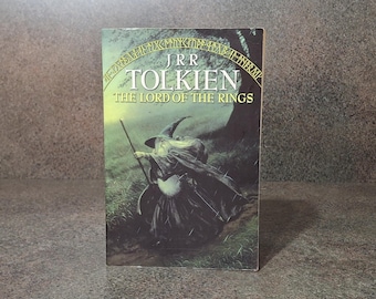 Lord Of The Rings J.R.R. Tolkien 1995 Paperback Omnibus