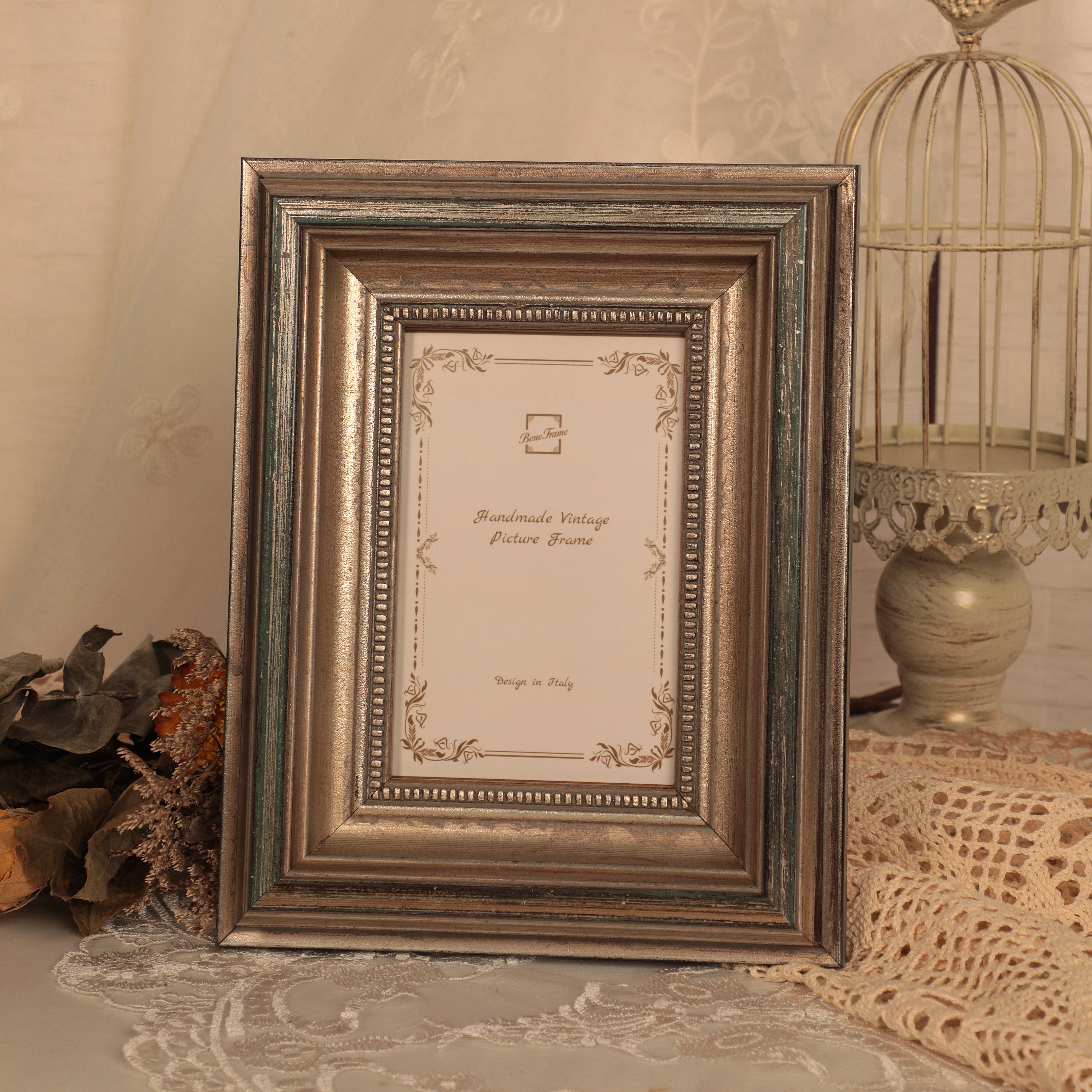 Frames BeneFrame Simple Embossed Bronze And Brass Vintage Plastic