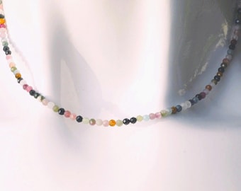 TURMALIN Halskette: echter Schutzstein 3mm facettiert regenbogen turmalin, Geburtstein Oktober