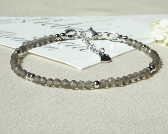 SMOKY QUARTZ bracelet:  beaded bracelet, healingstone 3mm minimalist jewelry