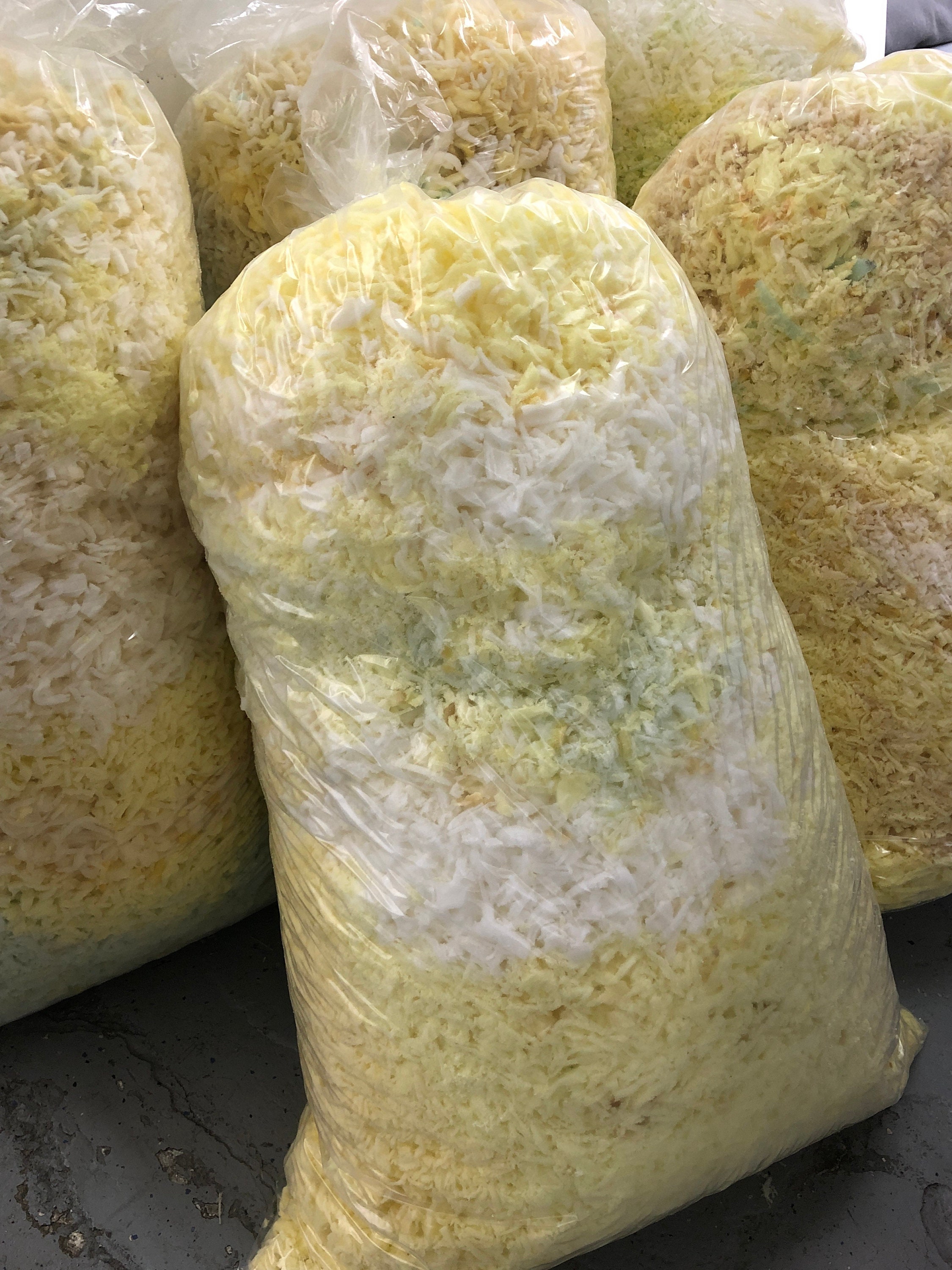 BAYTRIM Shredded Foam Filling Premium Grade- Refill for 20 lbs., Green