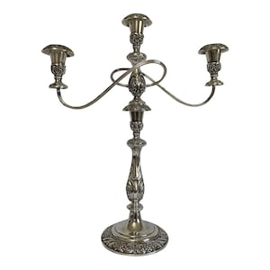 Mid 20th Century 1847 Rogers &quot;Heritage&quot; Silverplated Candelabra