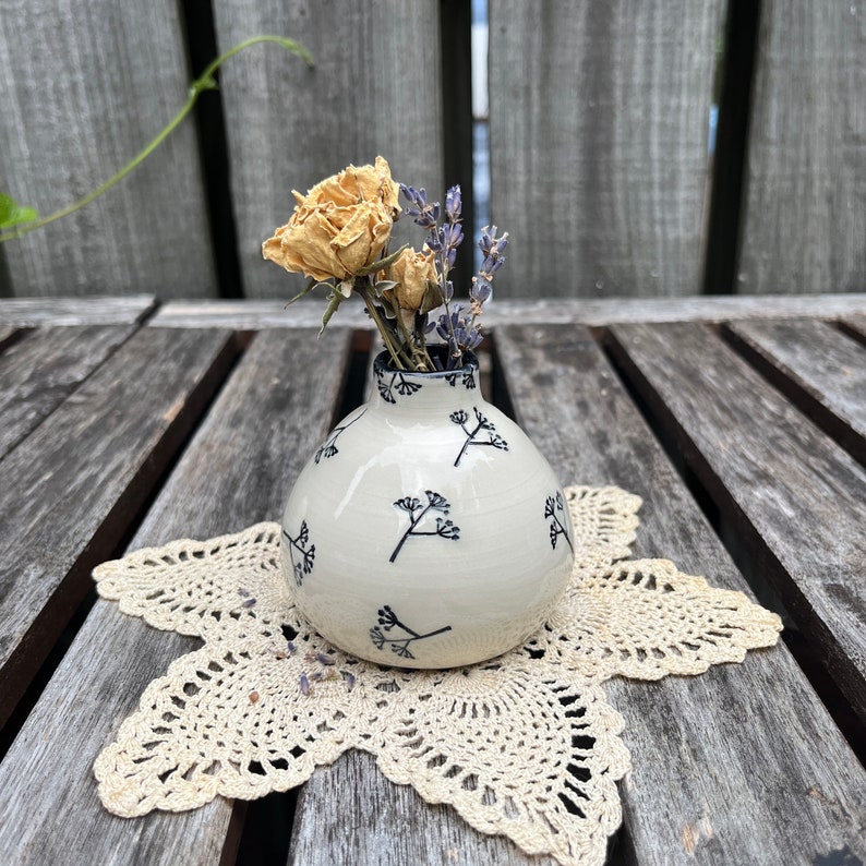 Handmade Ceramic Bud Vase / Black and White Vase With Floral Design ...