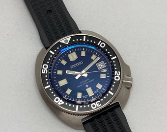 Seiko mod titanium 6105 Automatic diver watch NH35