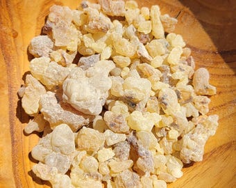 Natural Frankincense Resin: Aromatherapy Incense for Mindfulness