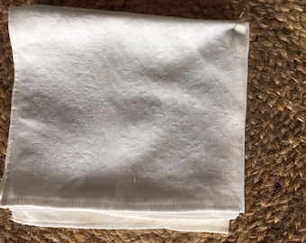Vintage Linen Napkin Set of 4