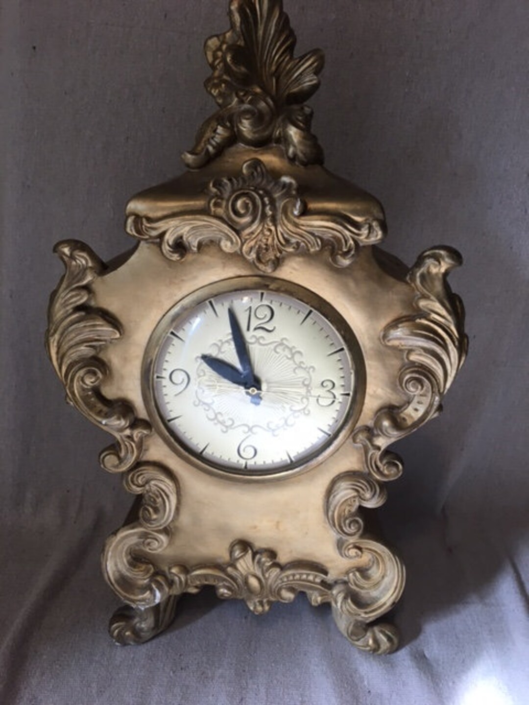 Mid Century Large Ornate Mantle Clock - Etsy