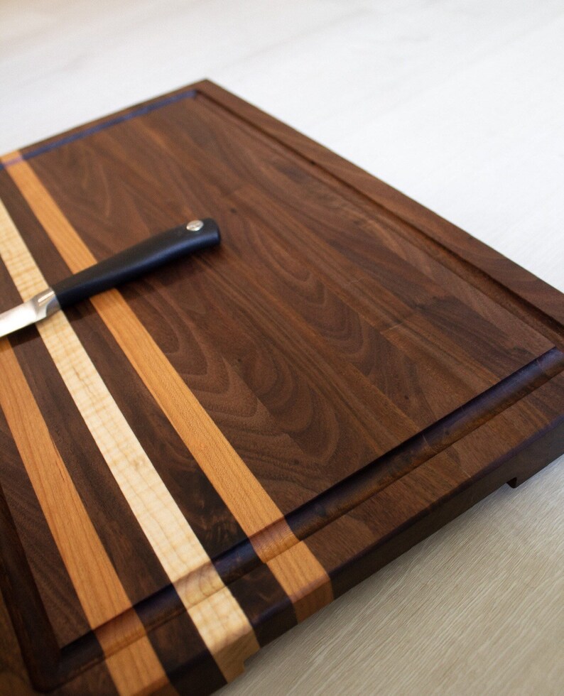 Walnut Cutting Board Juice Groove Wedding Gift Housewarming Etsy