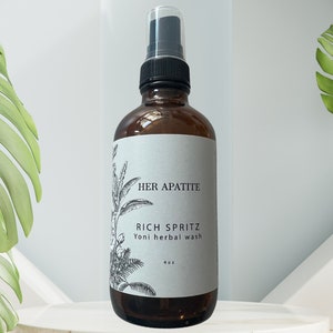Yoni Spray/ Yoni Cleansing/ Feminine wash