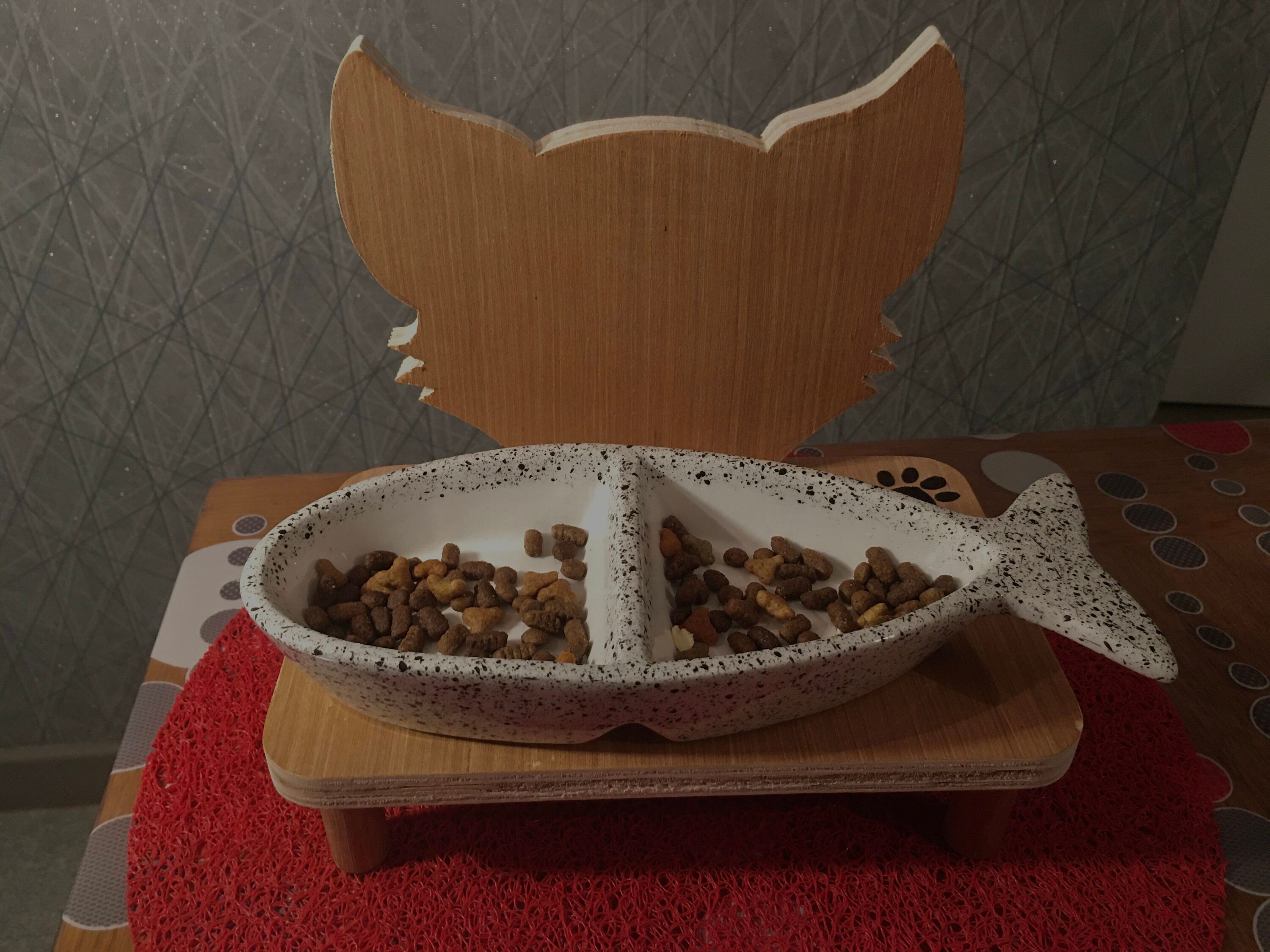 Support de Gamelle à Chat