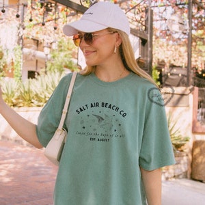 Salzluft-Strandco. abschlag | für immer | College-Stil | -Ära | eras T-Shirt