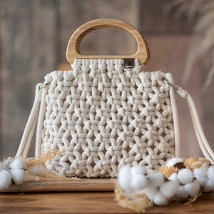 Macrame bag, handle bag “Indira” in different colors
