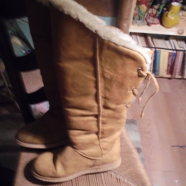 Ladies Tall Suede Fur  Boots