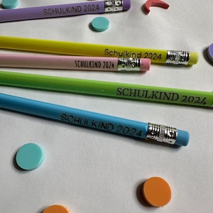 Crayon personnalisé en bois l Crayon gravé avec nom l Cadeau pour la rentrée scolaire l Schulkind 2025 l Stylo personnalisé l