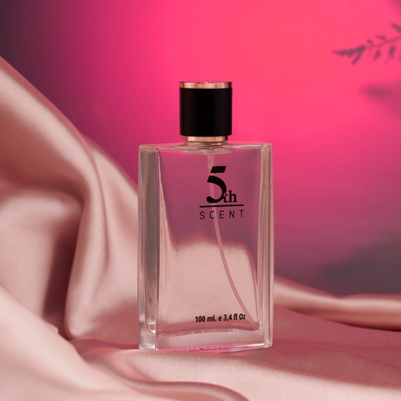 5th Scent F4 Perfume for Women Fragrance Notes Iris Musky Vanilla