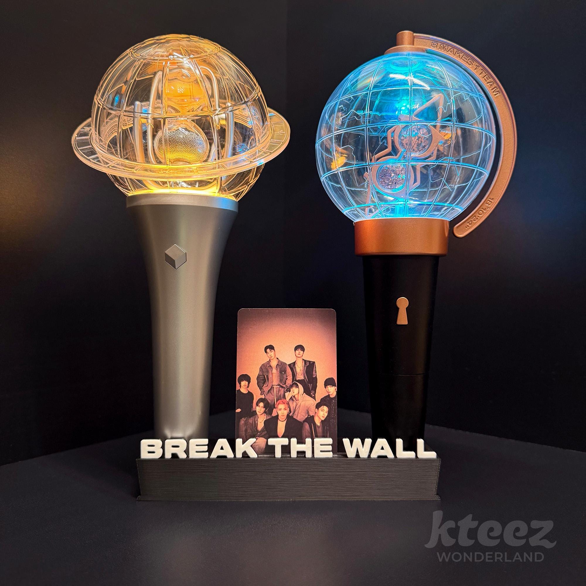 ATEEZ Lightiny Holder / Photo Card Stand / 8 Makes 1 Team / Atiny