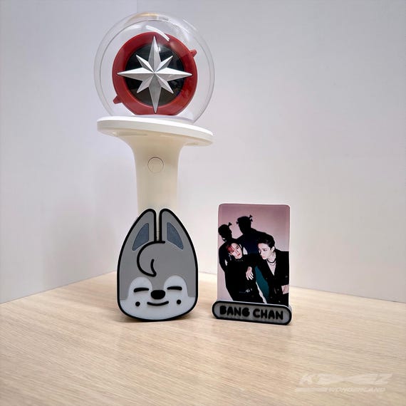 SKZOO Wolf Chan Lightstick Stand, Bang Chan, Stray Kids Nachimbong